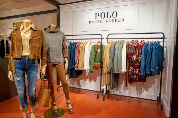 Бренд U. S. Polo Assn. возобновит поставки одежды в Россию Бренд U. S. Polo Assn. возобновит поставки одежды в Россию