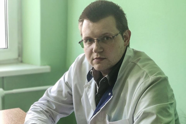 «Грудина может прогнить полностью». Чем опасны операции на сердце и как спасают от осложнений «Грудина может прогнить полностью». Чем опасны операции на сердце и как спасают от осложнений