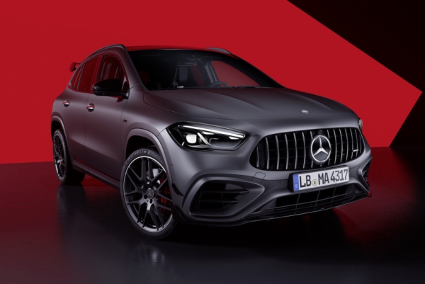 Обновлен самый мощный Mercedes GLA Обновлен самый мощный Mercedes GLA