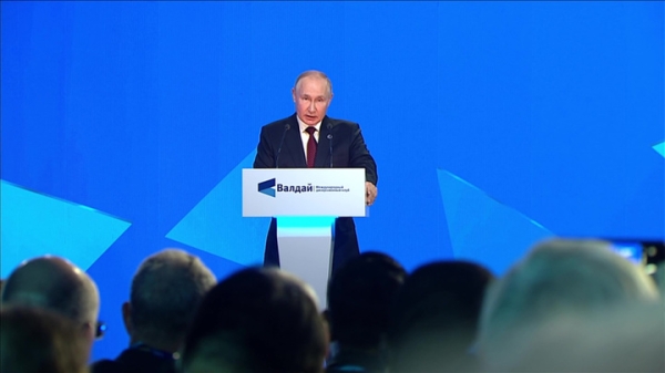 Россия полностью преодолела прошлогодний экономический спад Россия полностью преодолела прошлогодний экономический спад