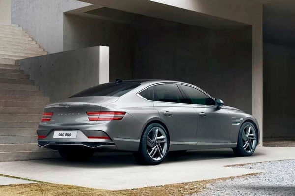 Представлен обновленный Genesis G80 второго поколения: пересмотренная внешность и другой салон Представлен обновленный Genesis G80 второго поколения: пересмотренная внешность и другой салон